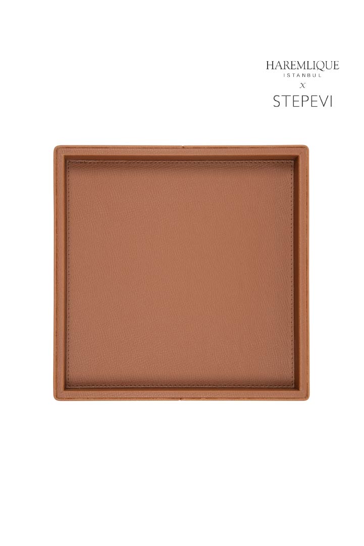 Small Square Faux Leather Tray – Cinnamon
